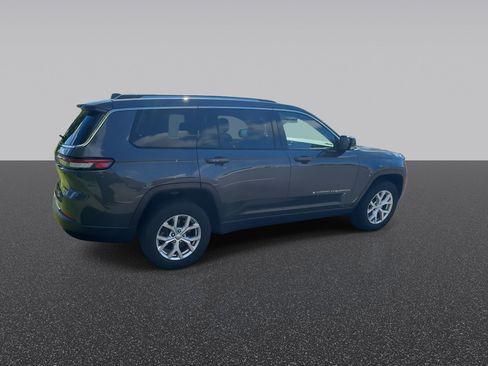 Used 2022 Jeep Grand Cherokee L Limited AWD/4WD image 9