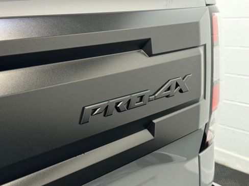New 2026 Nissan Frontier PRO-4X w/ Pro-4x Convenience Package image 7