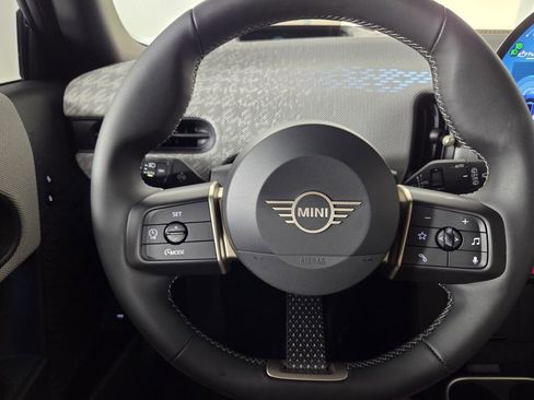 Used 2025 MINI Cooper S image 15