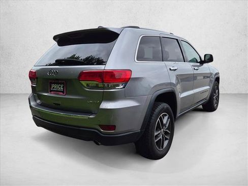Used 2018 Jeep Grand Cherokee Limited AWD/4WD image 5
