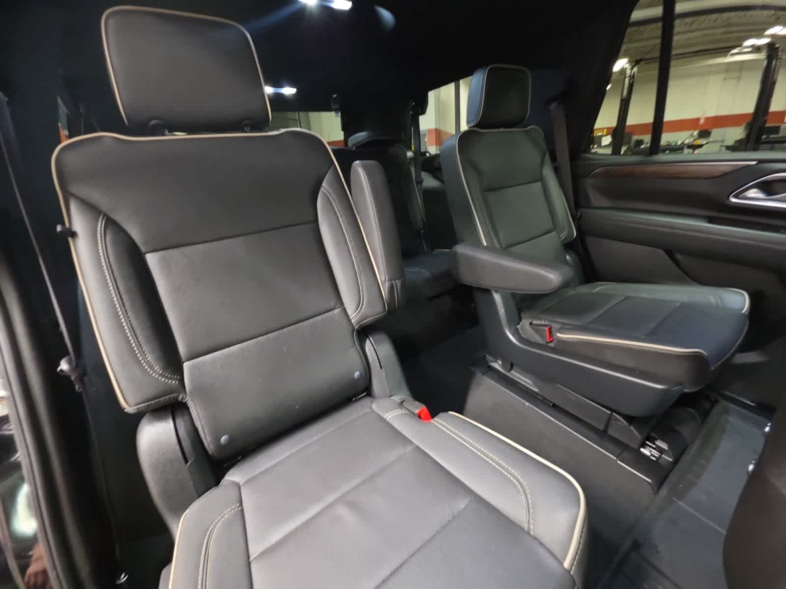 Used 2023 Chevrolet Tahoe Premier w/ Max Trailering Package AWD/4WD image 22