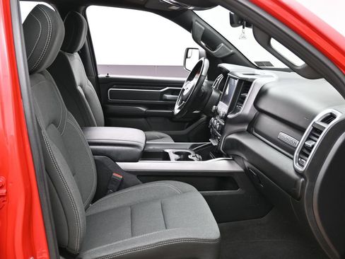 Used 2022 RAM 1500 Big Horn AWD/4WD image 37