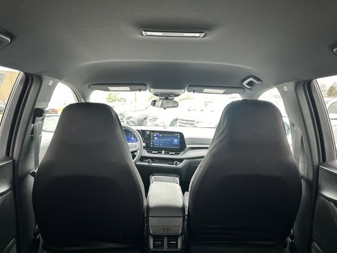 Used 2025 Chevrolet Equinox LT w/ Midnight Edition AWD/4WD image 12