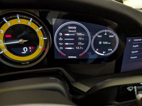 Certified 2022 Porsche 911 Carrera RWD image 33