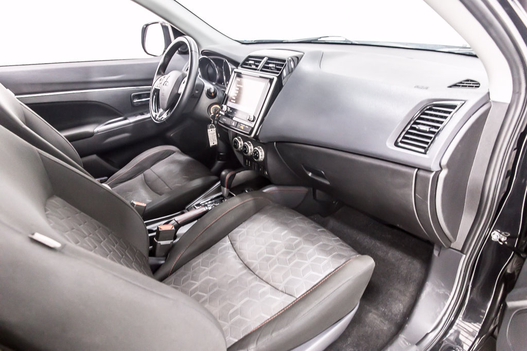 Used 2022 Mitsubishi Outlander Sport LE AWD/4WD image 31