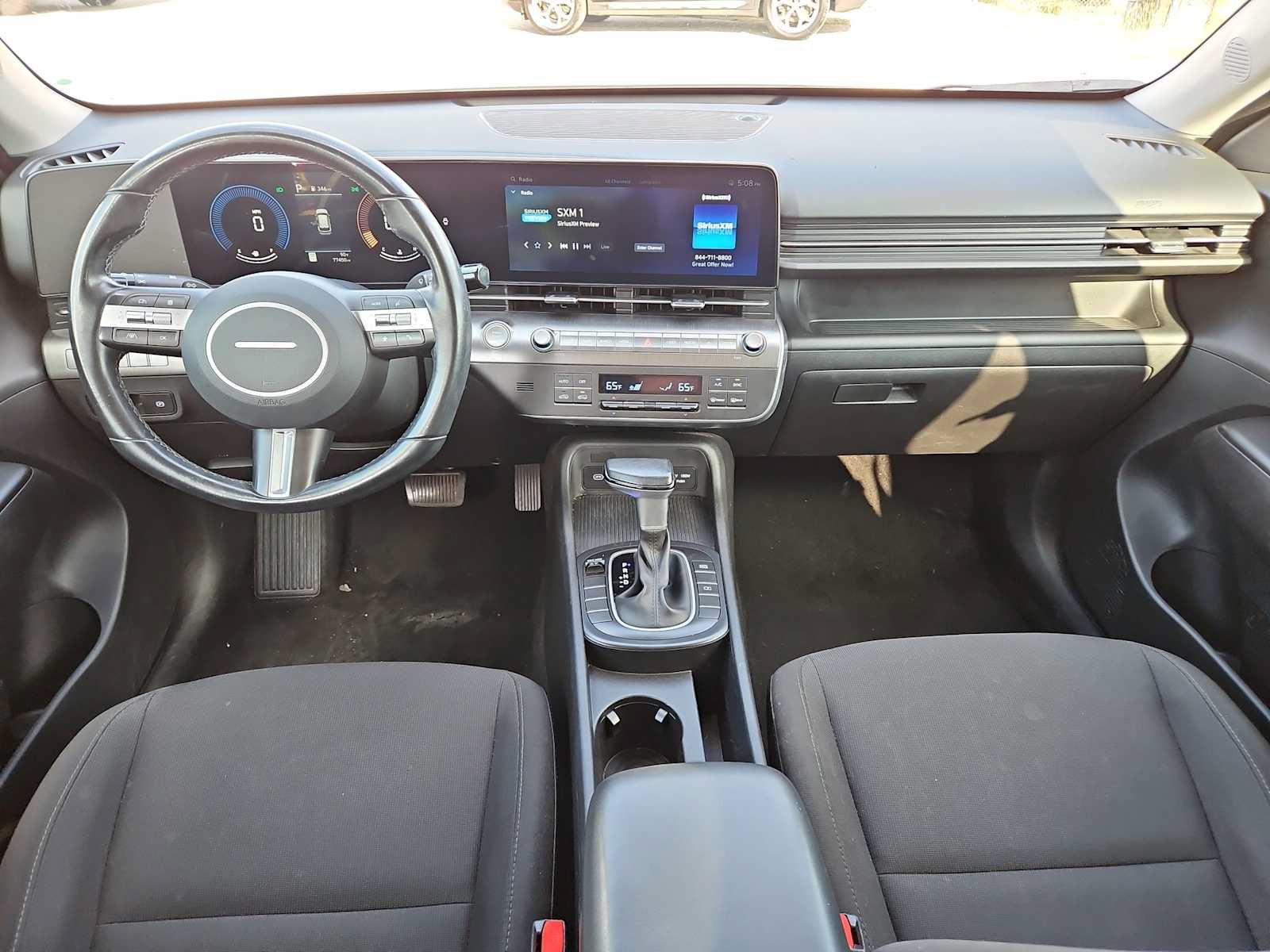 Used 2024 Hyundai Kona SEL FWD image 12