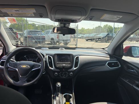 Certified 2021 Chevrolet Equinox LT FWD image 28