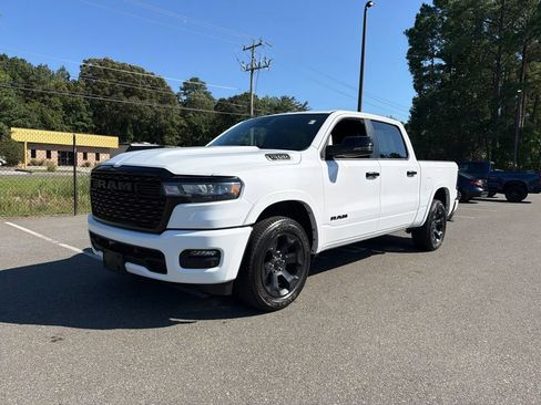 Used 2025 RAM 1500 Big Horn AWD/4WD image 1