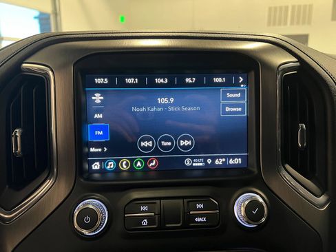 Used 2021 GMC Sierra 1500 Denali AWD/4WD image 17
