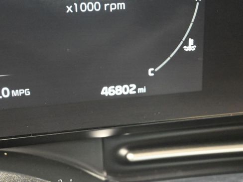 Certified 2024 Kia Carnival SX Prestige image 17