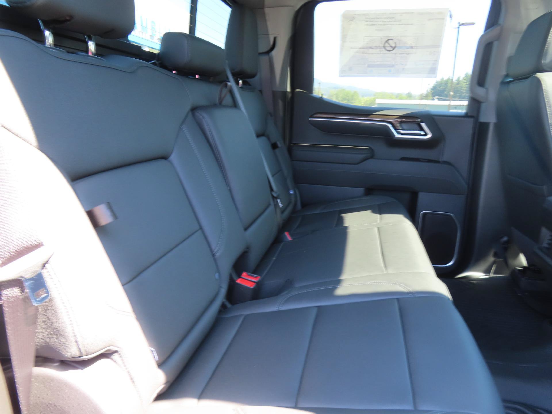New 2026 Chevrolet Silverado 1500 RST w/ RST All Star Premium Package AWD/4WD image 45