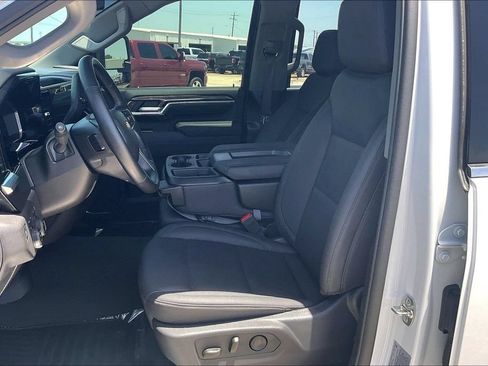 Used 2026 Chevrolet Silverado 2500 LTZ AWD/4WD image 18