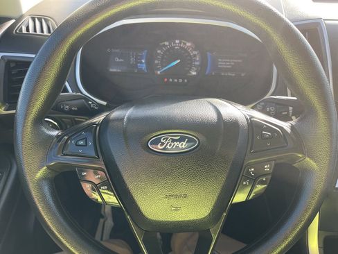 Used 2021 Ford Edge SE w/ Cargo Accessory Package image 26