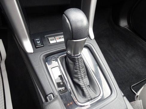 Used 2016 Subaru Forester 2.5i Touring w/ Popular Package #2 image 13