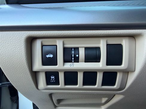 Used 2015 Subaru Legacy 2.5i Premium image 29