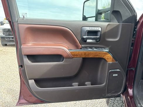 Used 2017 Chevrolet Silverado 3500 High Country w/ Duramax Plus Package image 28