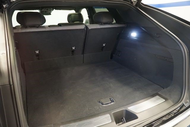 Certified 2024 Cadillac Lyriq Tech AWD/4WD image 8
