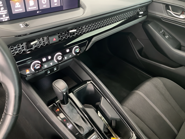 Certified 2024 Honda Accord Sport image 17