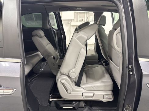 Used 2018 Honda Odyssey EX-L image 30