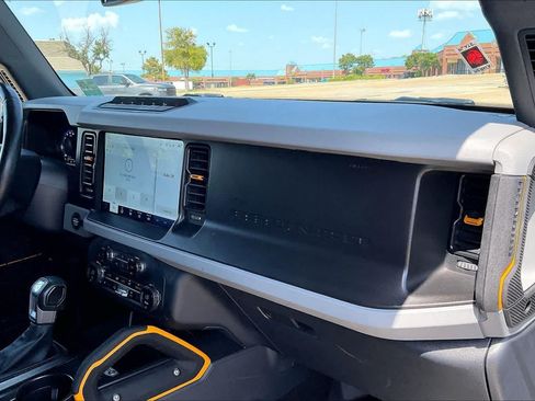 Used 2023 Ford Bronco Badlands AWD/4WD image 21