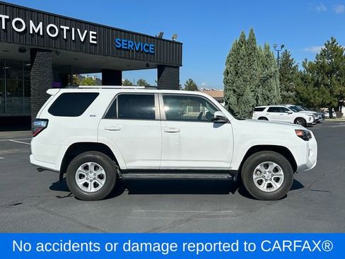 Used 2023 Toyota 4Runner SR5 Premium AWD/4WD image 2