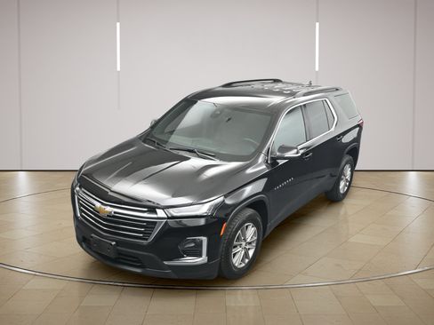 Used 2023 Chevrolet Traverse LT FWD image 31