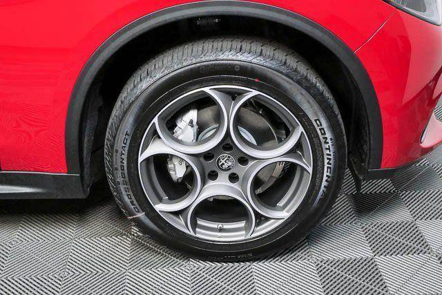 New 2026 Alfa Romeo Stelvio Sprint AWD/4WD image 8