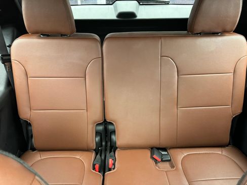 Used 2020 Chevrolet Traverse High Country FWD image 36