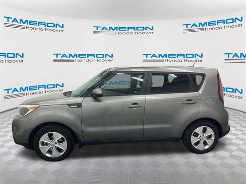 Used 2014 Kia Soul Base image 2