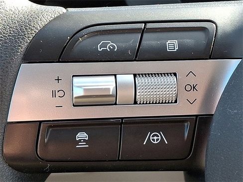 Certified 2025 Hyundai Tucson SEL image 21