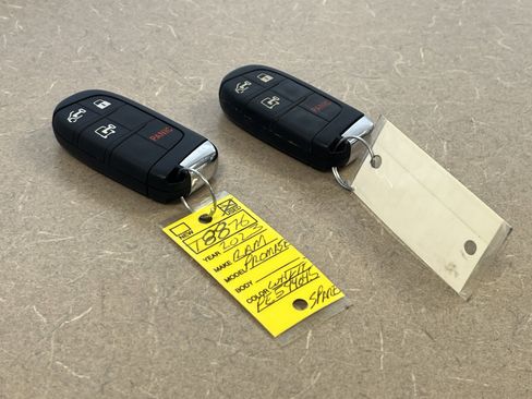Used 2023 RAM ProMaster 2500 FWD image 12