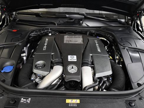 Used 2015 Mercedes-Benz S 63 AMG 4MATIC Coupe image 33