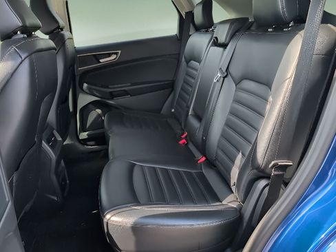 Used 2024 Ford Edge SEL AWD/4WD image 18