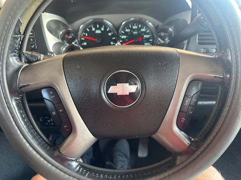 Used 2013 Chevrolet Silverado 2500 LT w/ Texas Edition image 27