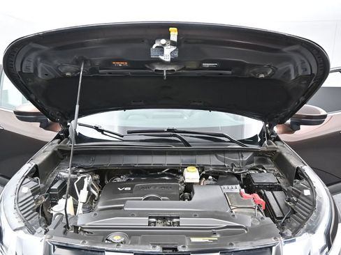 Used 2022 Nissan Pathfinder SL w/ SL Premium Package FWD image 23