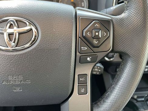 Used 2018 Toyota Tacoma TRD Pro image 32