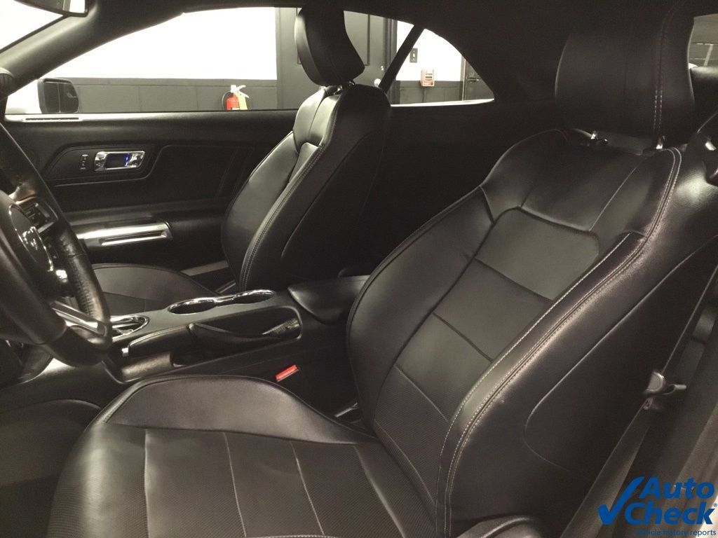 Used 2016 Ford Mustang Premium RWD image 34