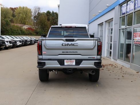 New 2026 GMC Sierra 3500 AT4 w/ AT4 Premium Plus Package image 9