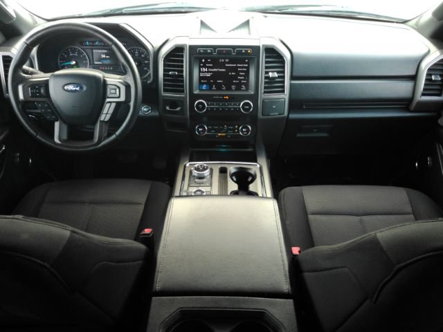 Used 2019 Ford Expedition Max XLT AWD/4WD image 3