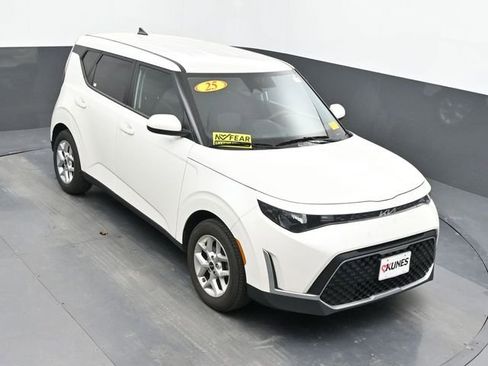 Used 2025 Kia Soul LX w/ LX Technology Package image 34