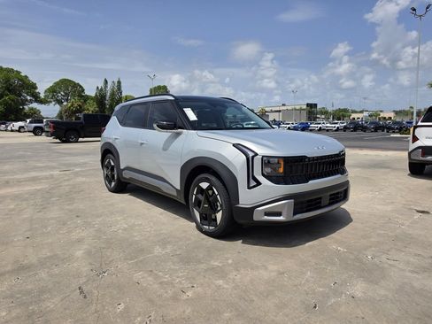 New 2027 Kia Seltos EX FWD image 2