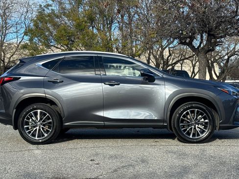 Used 2022 Lexus NX 350 AWD image 3