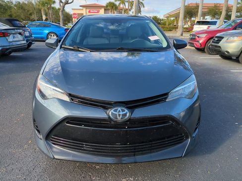 Used 2018 Toyota Corolla LE image 9