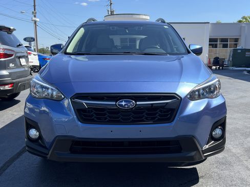 Used 2020 Subaru Crosstrek 2.0i Premium w/ Moonroof Package 2 image 4