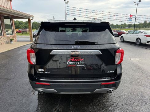 Used 2021 Ford Explorer Limited AWD/4WD image 5