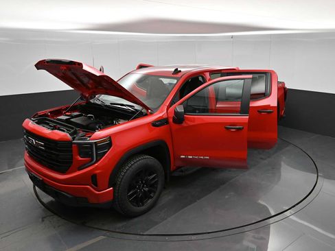 New 2026 GMC Sierra 1500 Pro w/ Graphite Edition AWD/4WD image 41