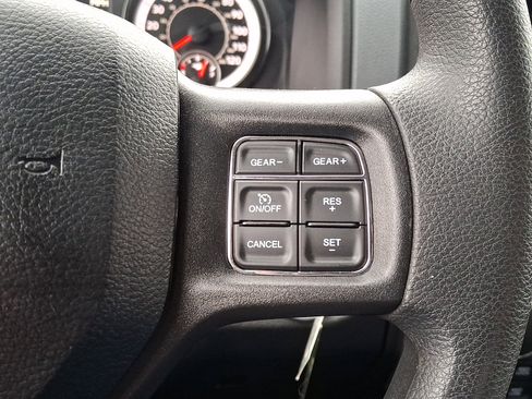 Certified 2019 RAM 1500 Express w/ Express Value Package image 22