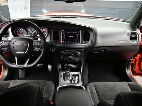 Used 2023 Dodge Charger Scat Pack w/ Dynamics Package image 2