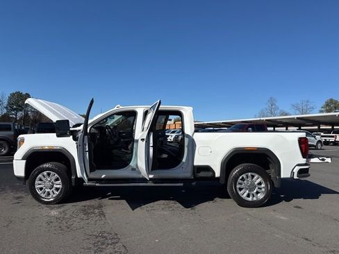 Used 2023 GMC Sierra 2500 Denali w/ LPO, GMC Protection Package image 25