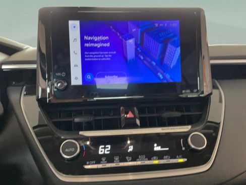 Used 2024 Toyota Corolla LE FWD image 16